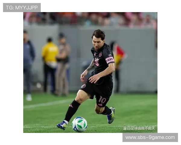 足球巨星跨海加盟美国职业联赛掀起全球关注新风潮